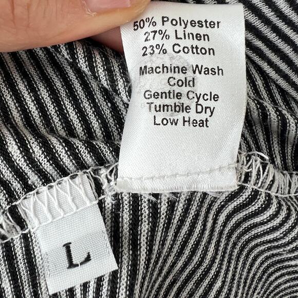 Wilt Black White Top Cotton Striped Ribbed V-Neck Short Sleeve Size Large L USA - Picture 10 of 10